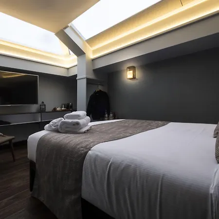 Camden Enterprise Hotel-3